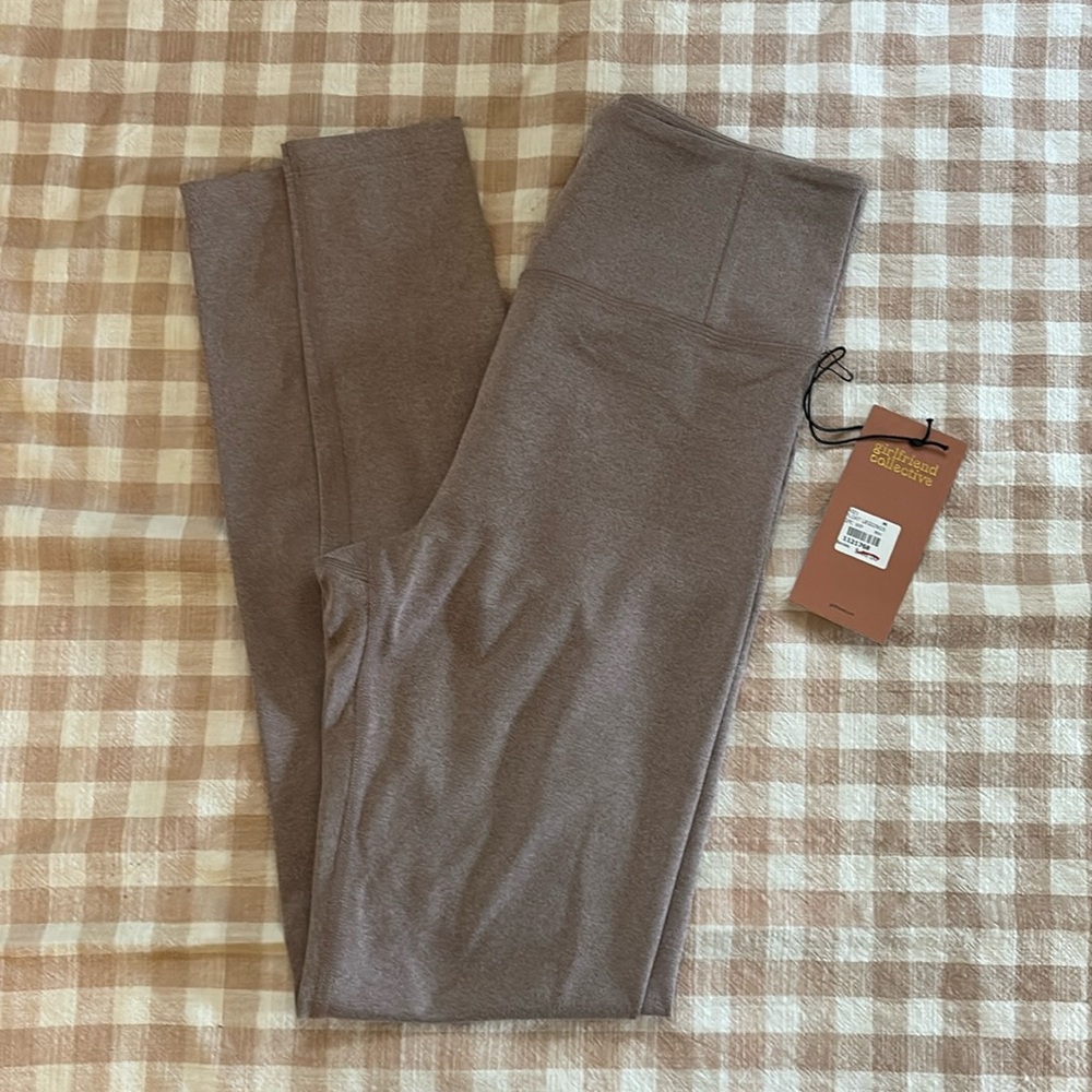 Girlfriend Collective FLOAT Seamless High-Rise Leggings 4021 Size M NWT